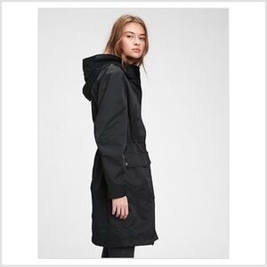 Gap parka coat small multi pockets hooded zip and snap button